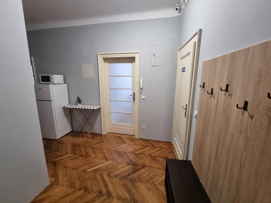 Fantastic Krk - Kr6 Room F Krakov Exteriér fotografie